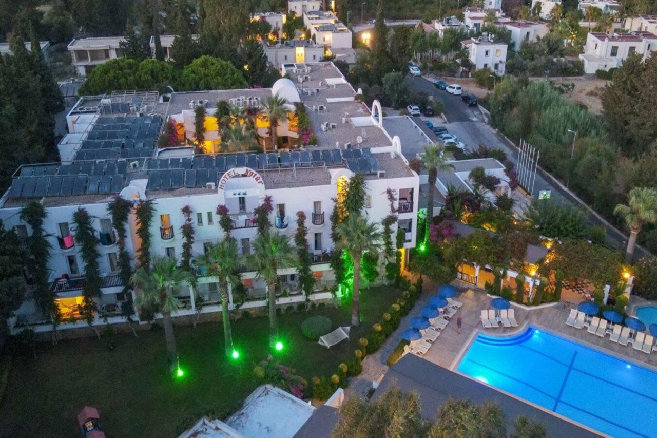 Natur Garden Hotel Битез Екстериор снимка