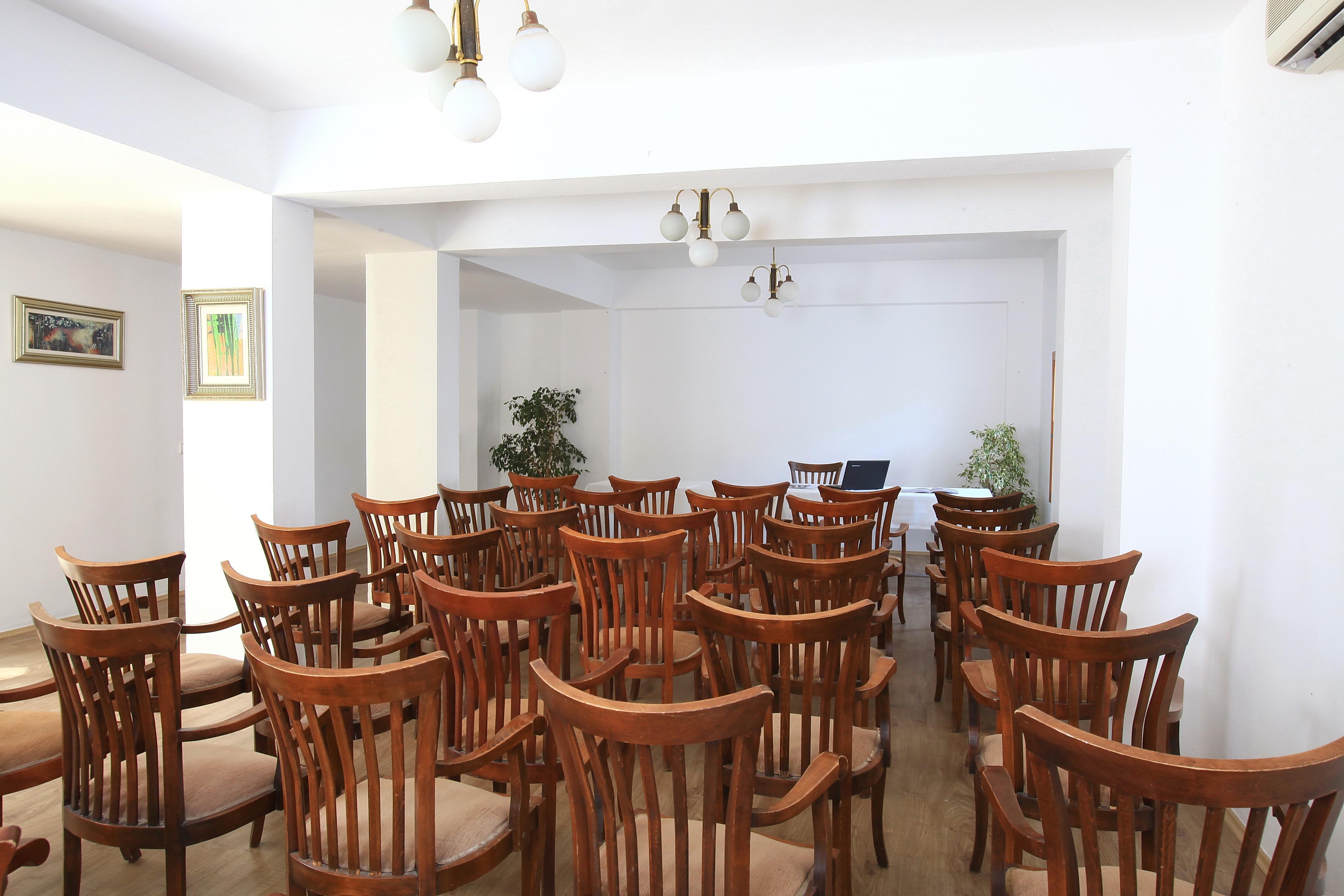 Natur Garden Hotel Битез Екстериор снимка