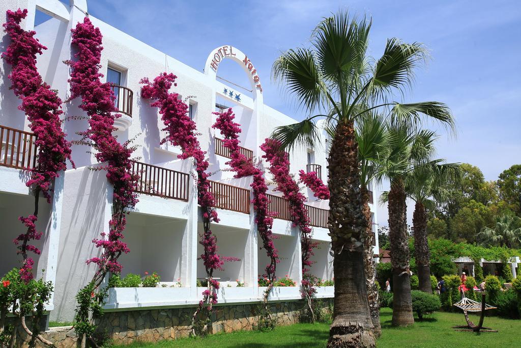 Natur Garden Hotel Битез Екстериор снимка