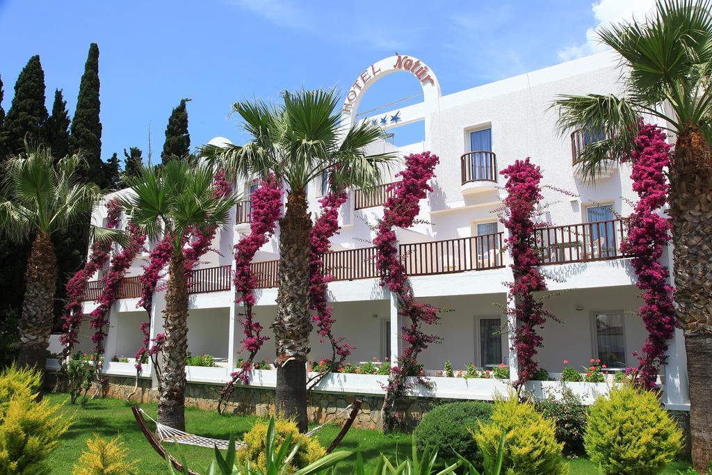 Natur Garden Hotel Битез Екстериор снимка
